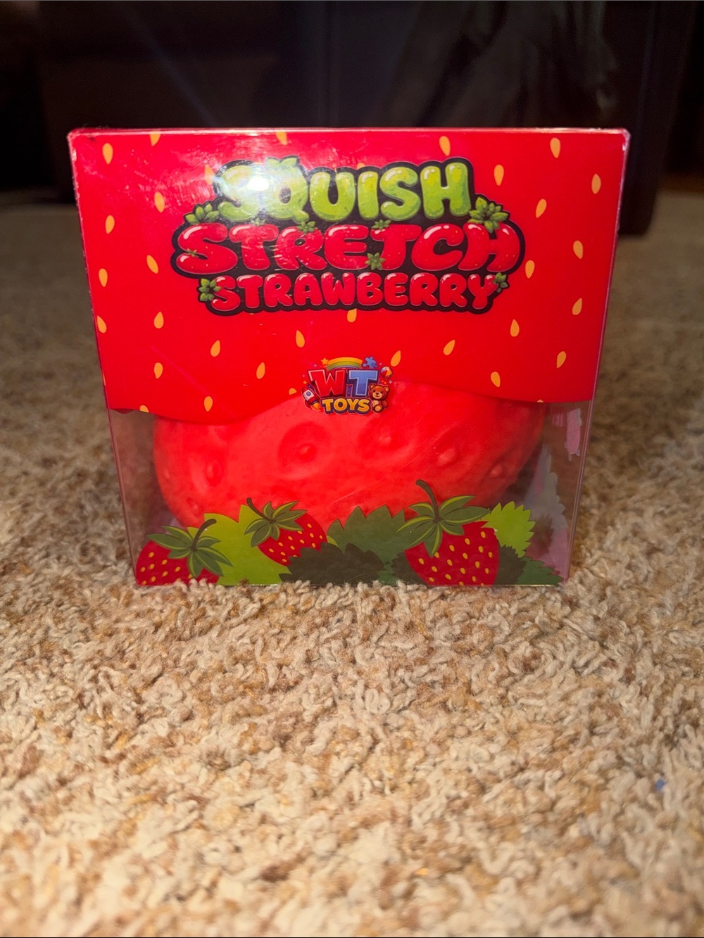 Squish Stretch Strawberry